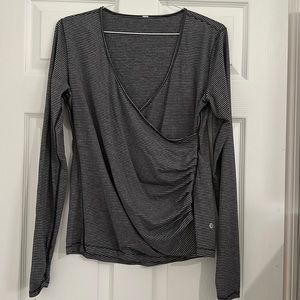 Lululemon long sleeve wrap shirt